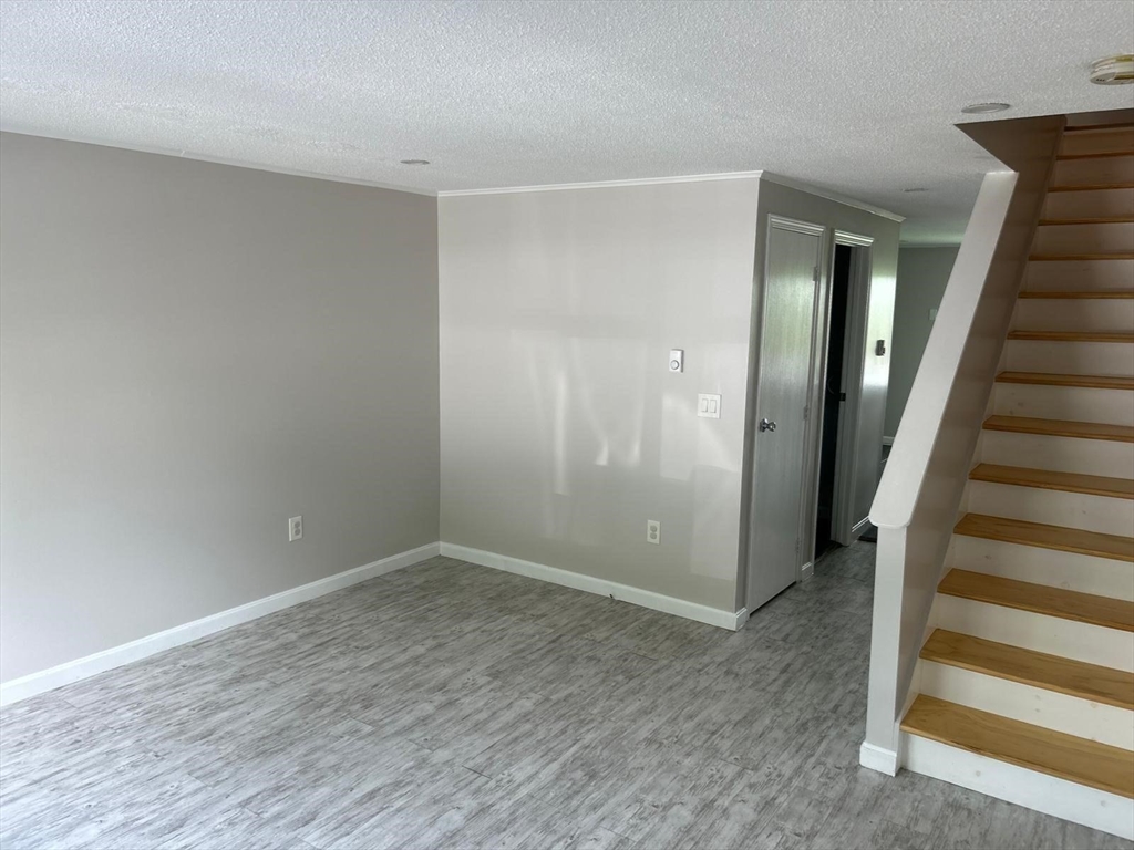 450-458 Riverside Dr 2