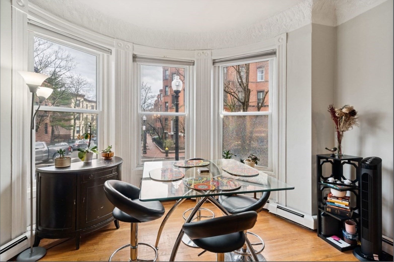 197 St Botolph ST #1, Boston, MA Photo #2