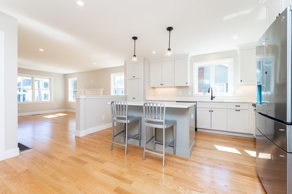 28 Fairview Ave