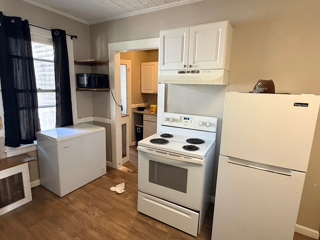 6 N Main St, Leominster, MA, 6 N Main St, Leominster, MA Photo #22