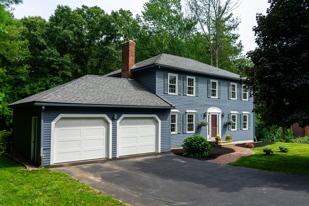 39 Hillside Dr