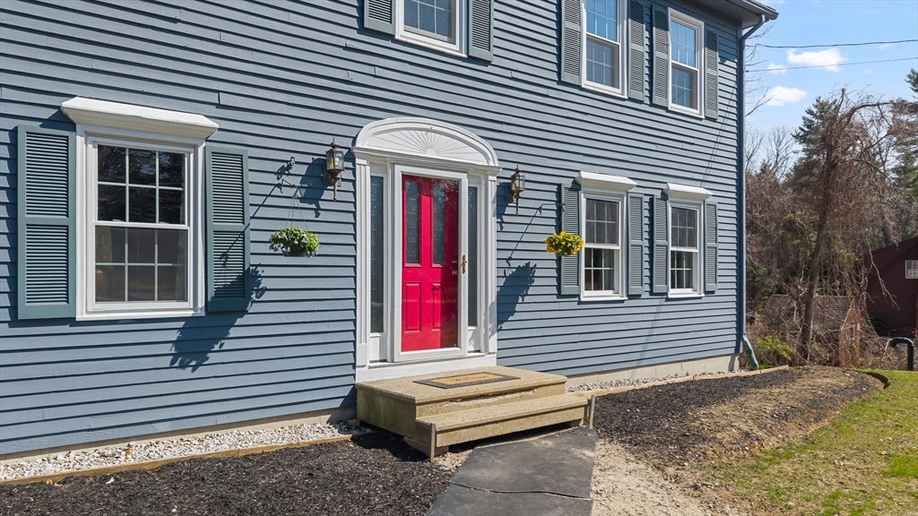 39 Hillside Dr