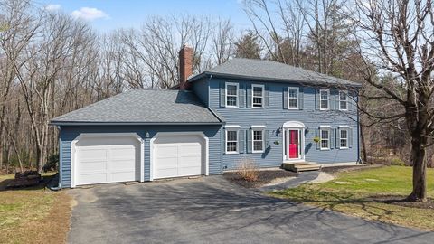39 Hillside Dr Sturbridge MA 01566