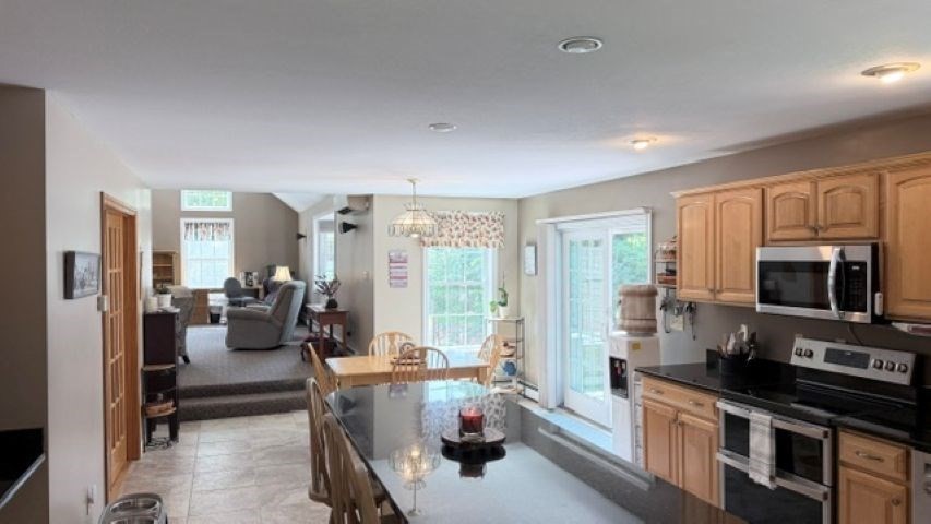 5 Grace Dr