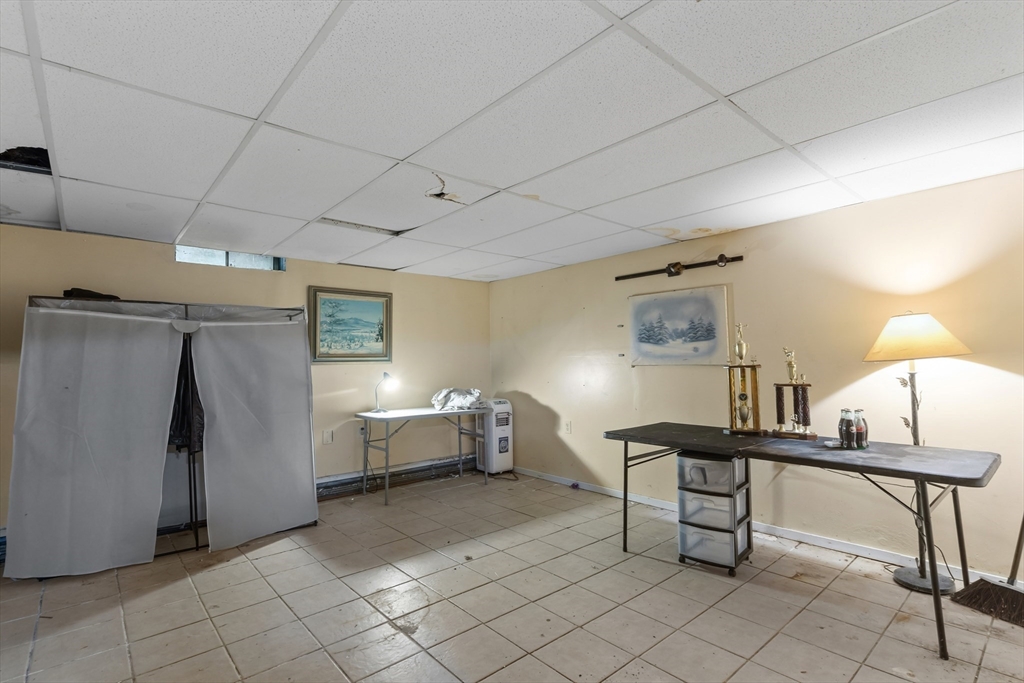 93 Pine St, Leicester, MA Photo #27