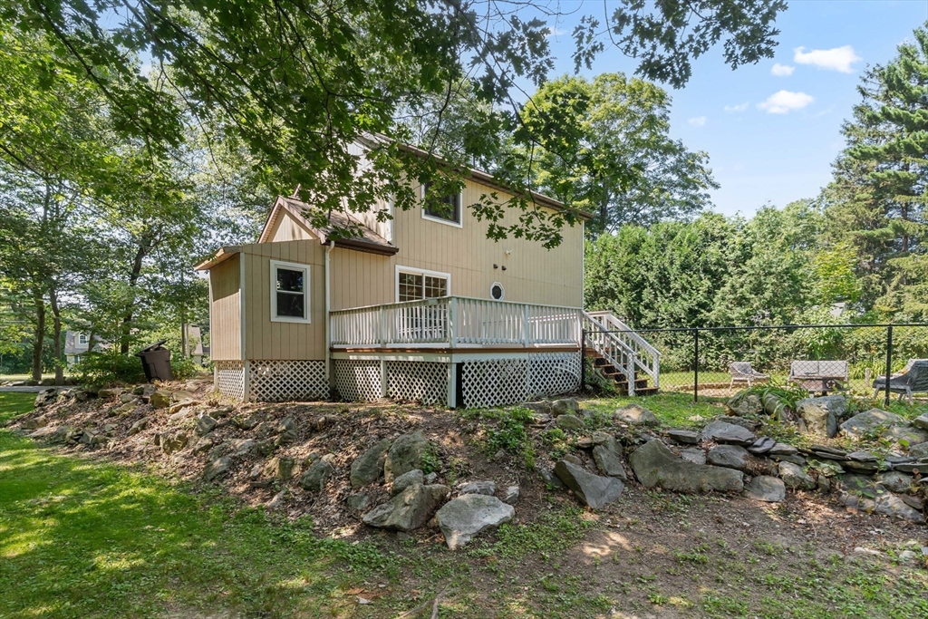 93 Pine St, Leicester, MA Photo #33