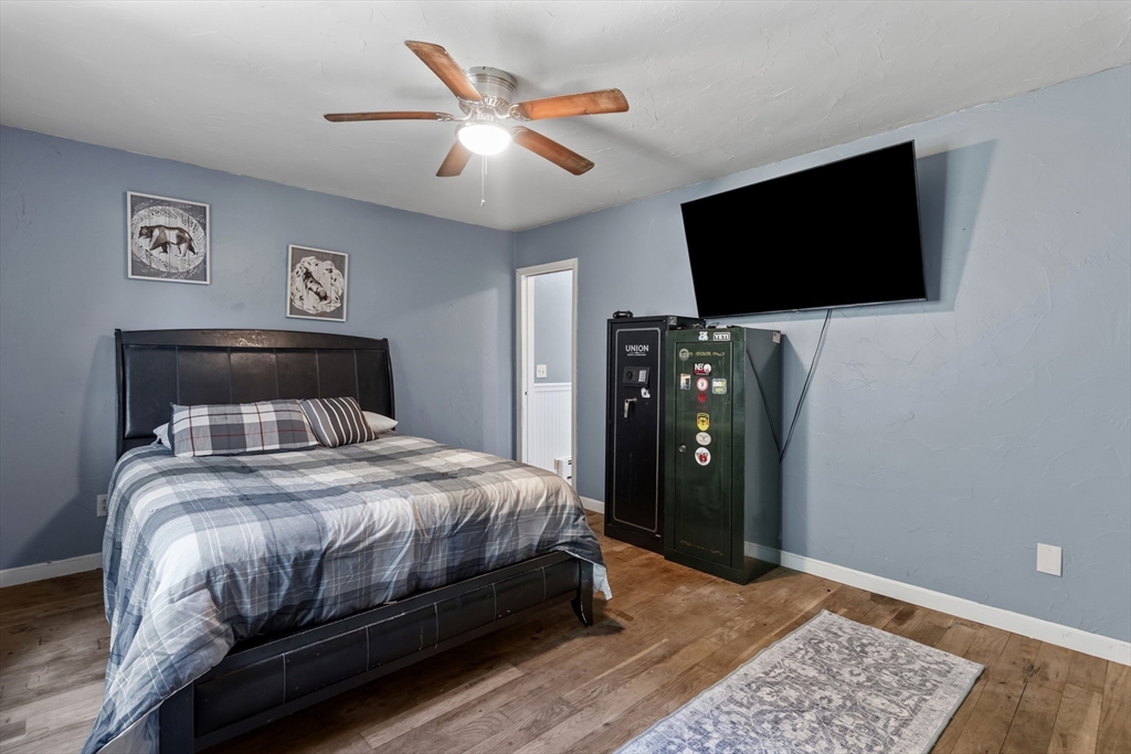 93 Pine St, Leicester, MA Photo #10