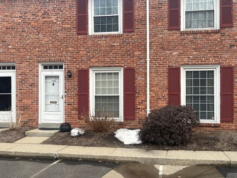 Photo of 1153 Dickinson Street #1153, Springfield, MA 01108 (MLS # 73492536)
