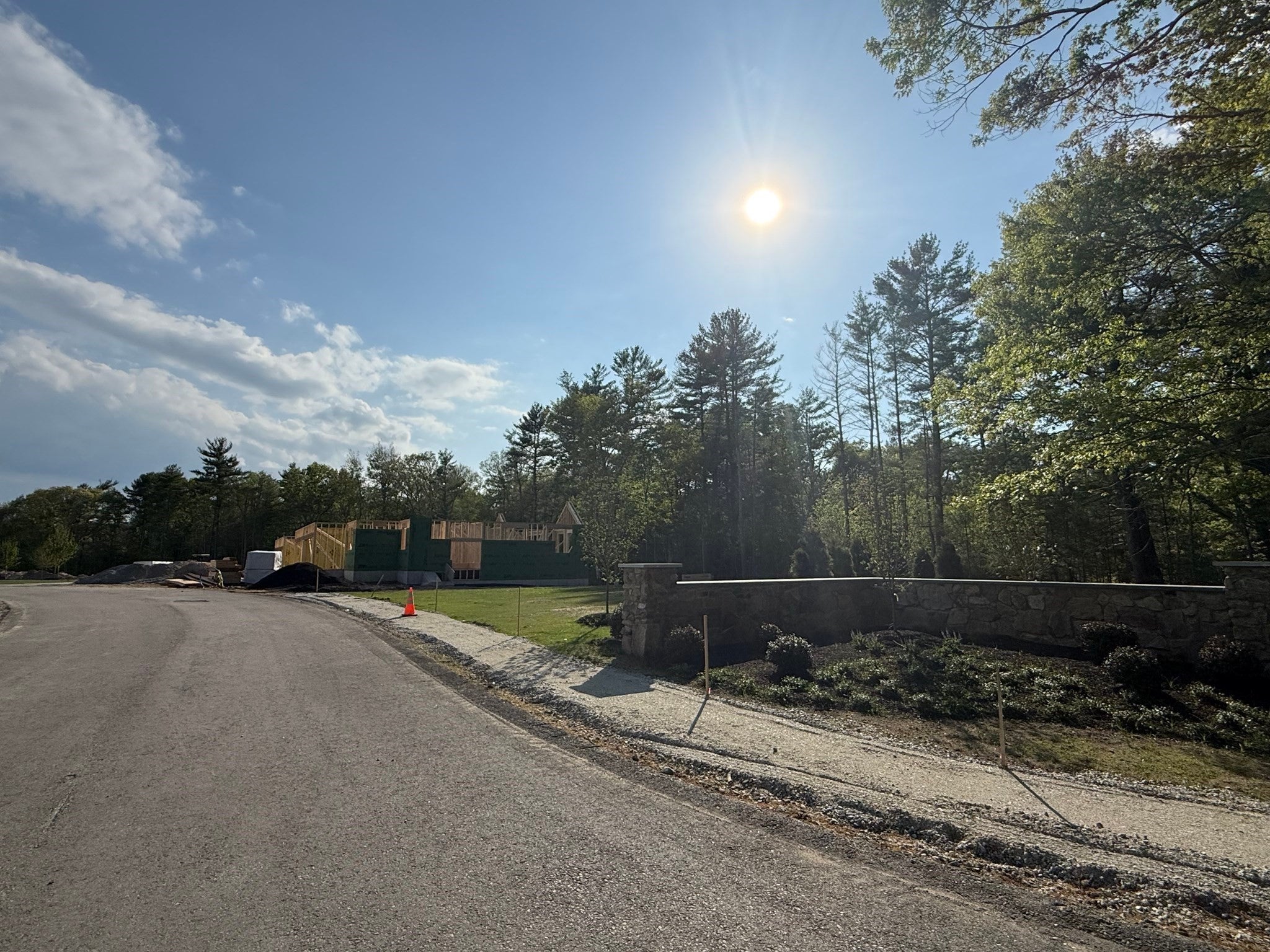 5 Secret Pond Way 32