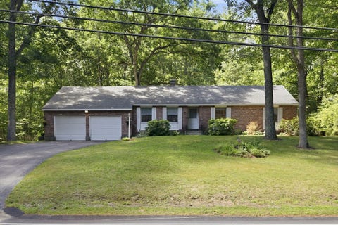 Photo of 81 Warren Rd, Townsend, MA 01469 (MLS # 73561087)
