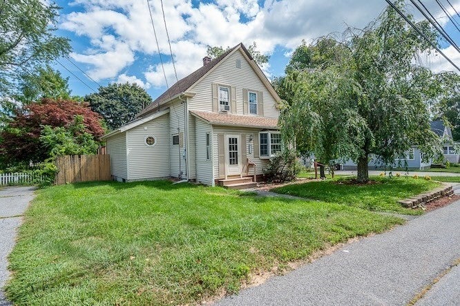 317 Oxford St N ST, Auburn, MA, 317 Oxford St N ST, Auburn, MA Photo #2