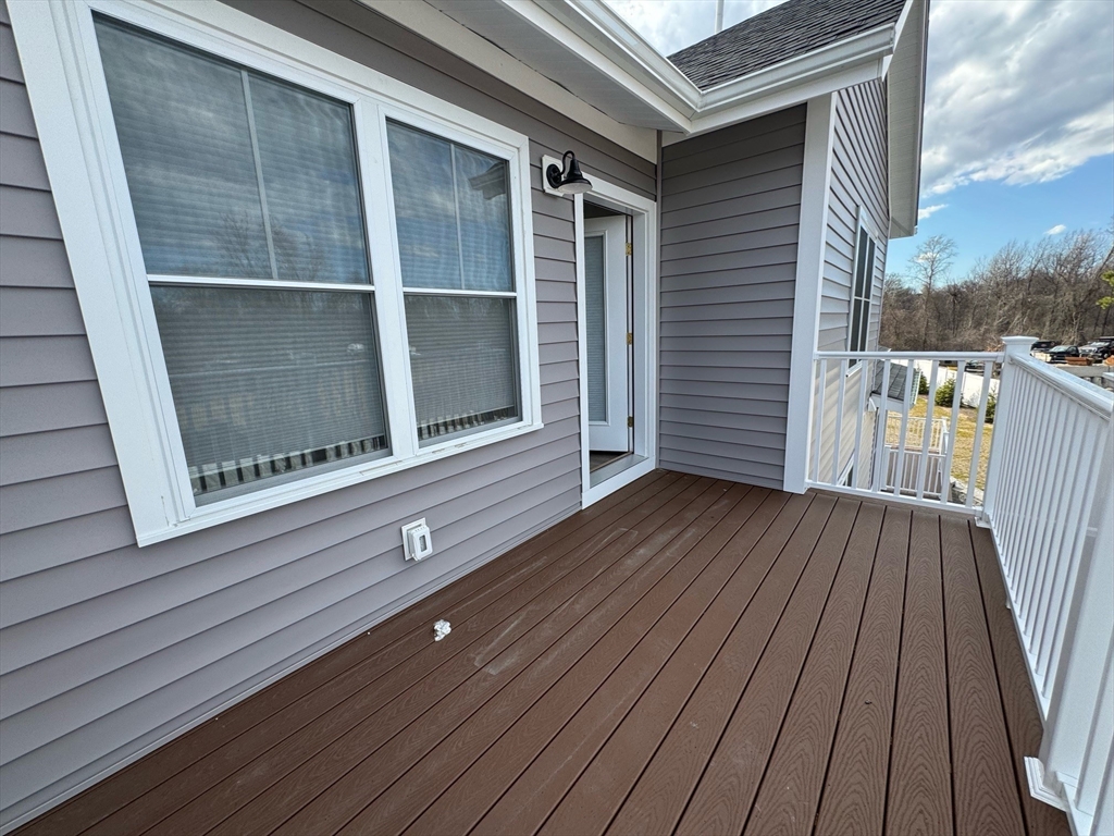 7 East Dexter Ave 40