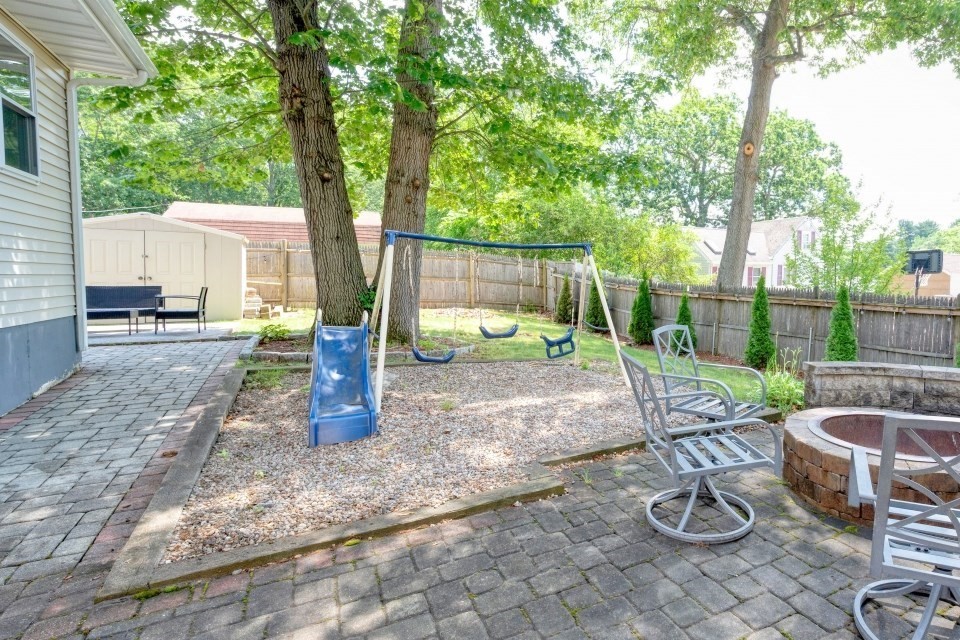 37 A&B Clark Street