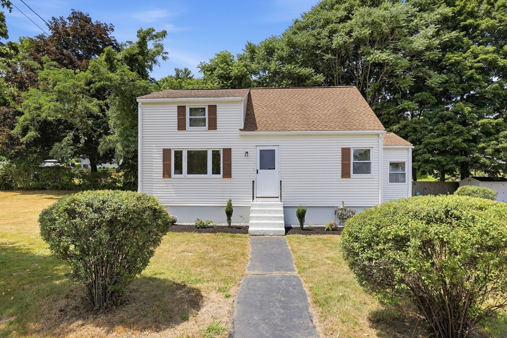 2 Douglas TER, Lowell, MA, 2 Douglas TER, Lowell, MA Photo #2
