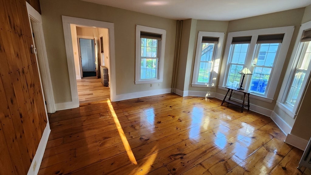 12 Mayhew ST #1, Hopkinton, MA Photo #4