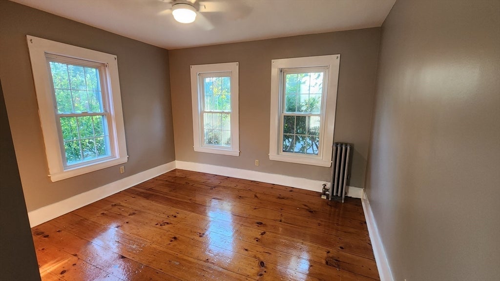 12 Mayhew ST #1, Hopkinton, MA Photo #9