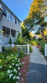 12 Mayhew ST #1, Hopkinton, MA Photo #3