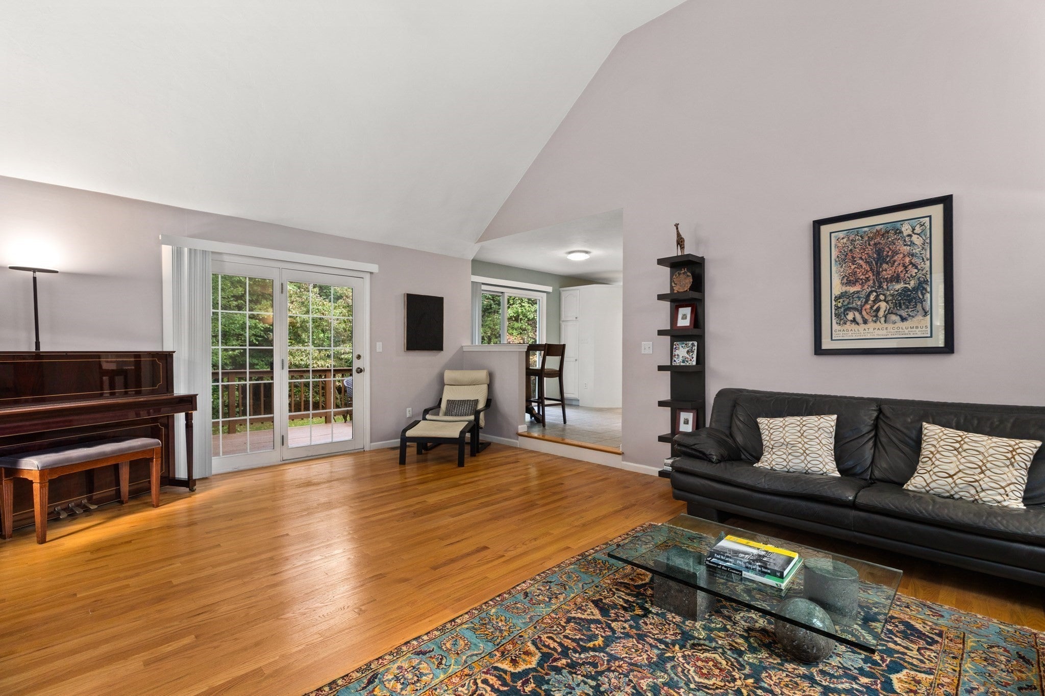 8 Dennison Ct