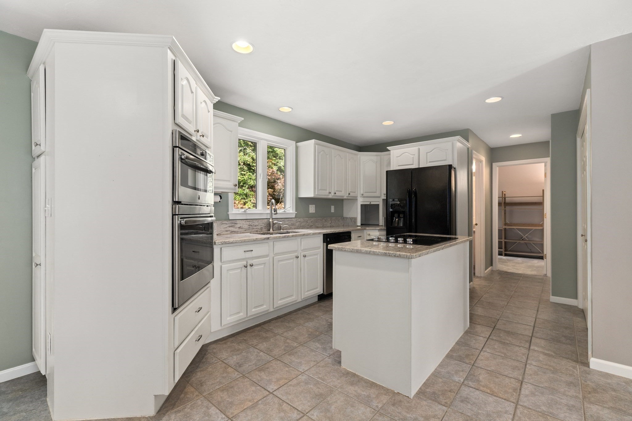 8 Dennison Ct, Stoughton, MA, 8 Dennison Ct, Stoughton, MA Photo #9
