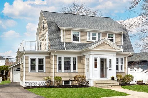 11 Howitt Road Boston MA 02132