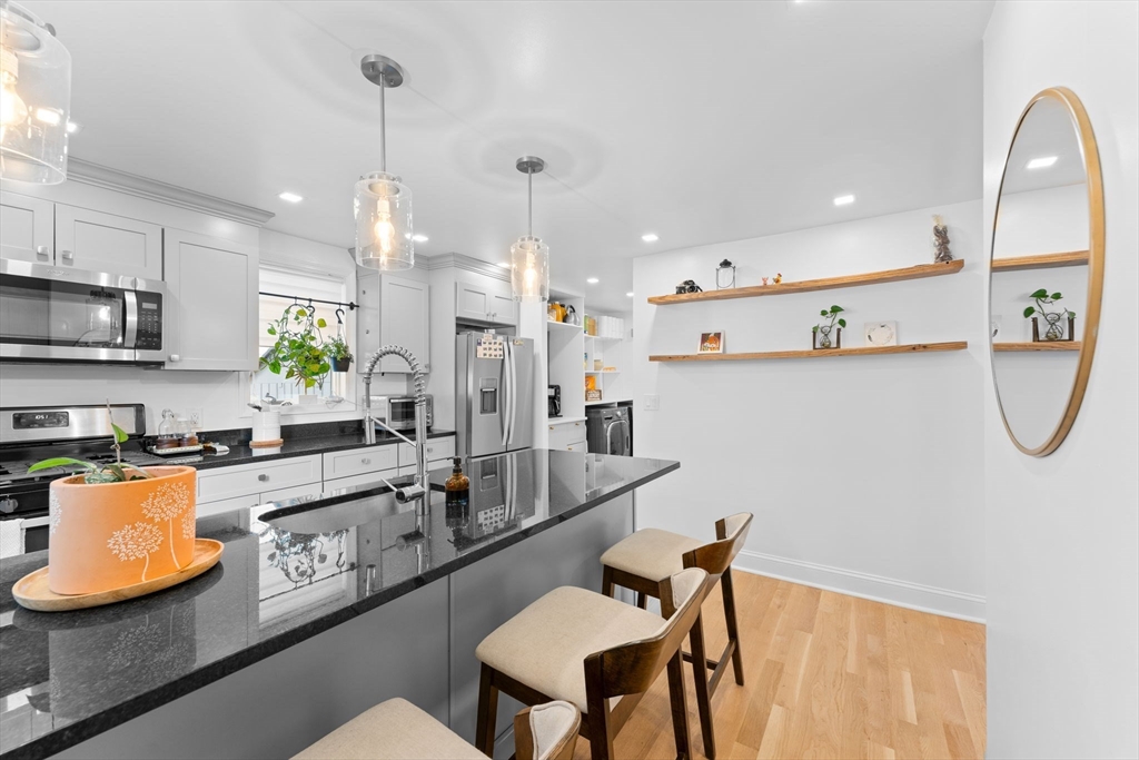 100 Ashland St