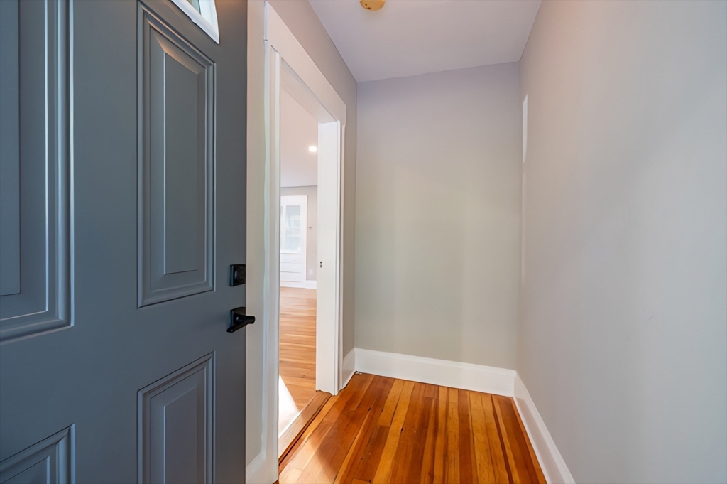 156 High St