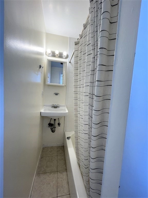 3 Cedar Sq 3