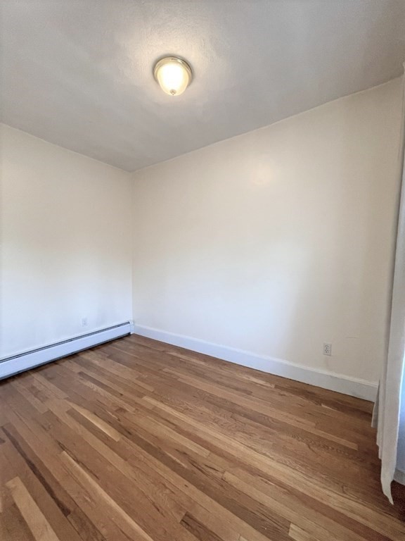 3 Cedar Sq 3
