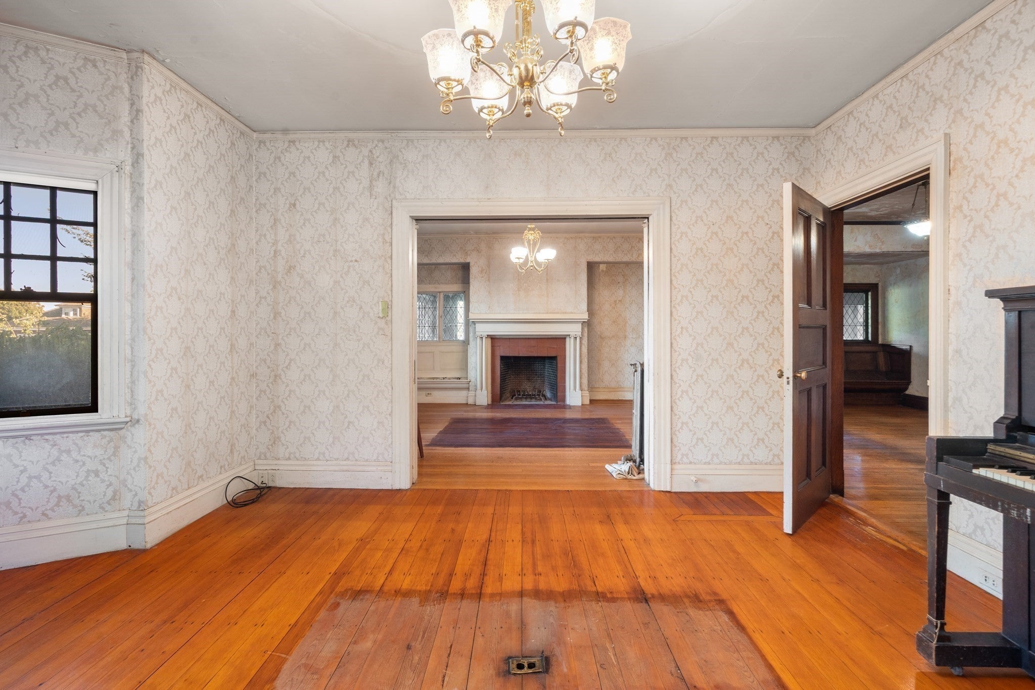12 Alban St, Boston, MA Photo #25