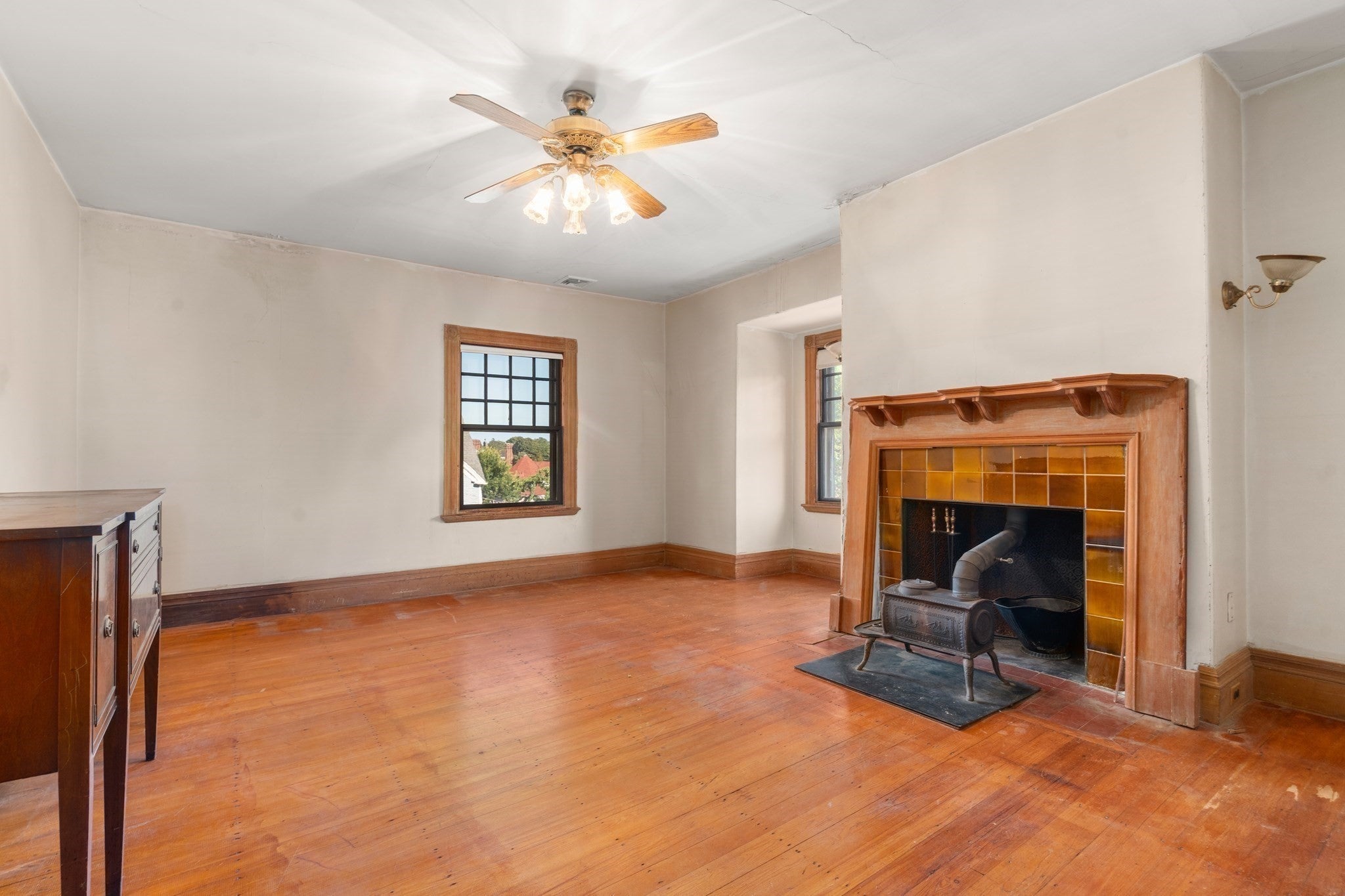 12 Alban St, Boston, MA Photo #16
