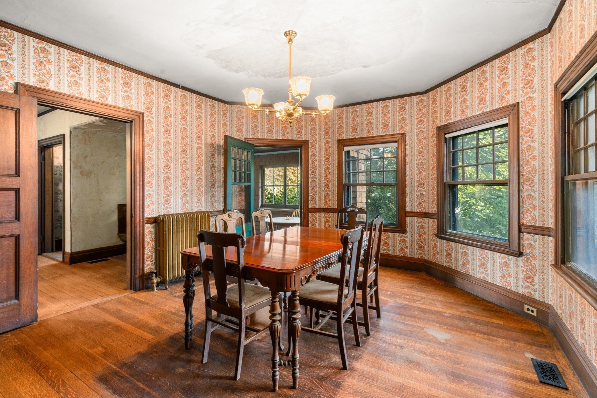 12 Alban St, Boston, MA Photo #23