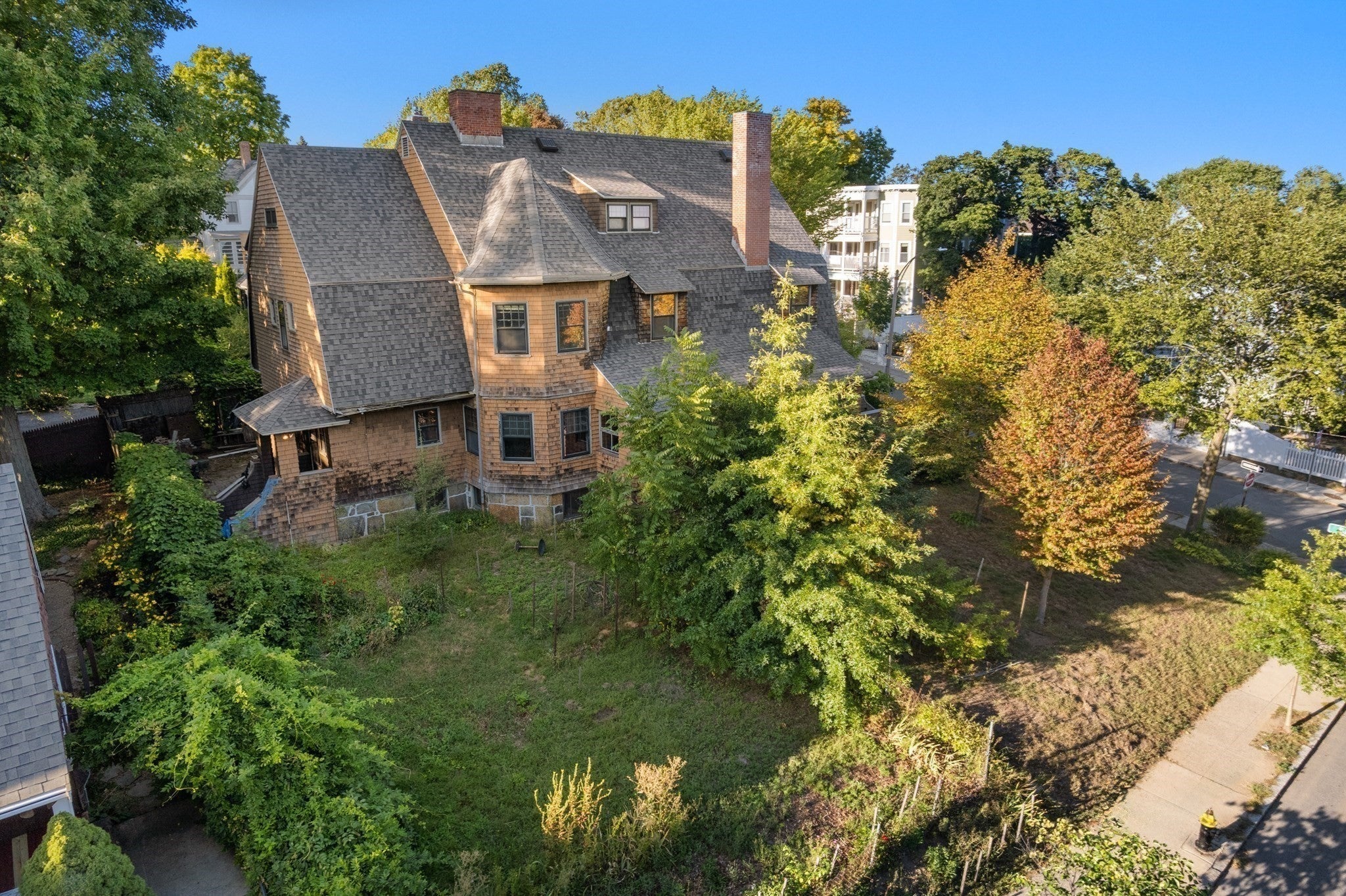12 Alban St, Boston, MA Photo #2