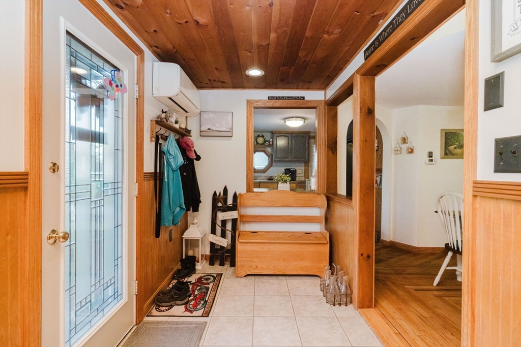 70 Ricard St, Seekonk, MA Photo #25