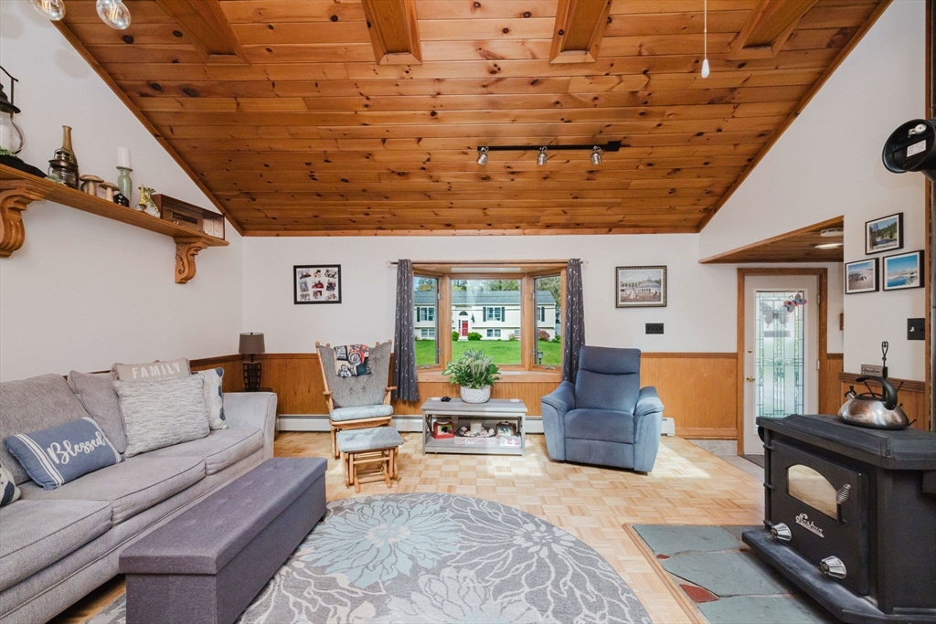 70 Ricard St, Seekonk, MA Photo #21