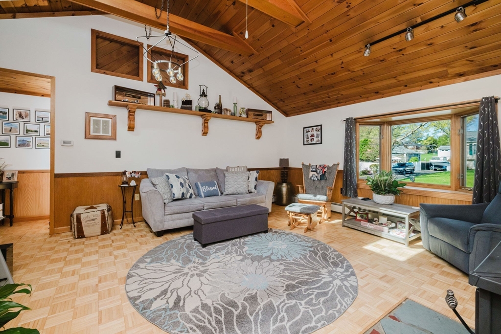70 Ricard St, Seekonk, MA Photo #24