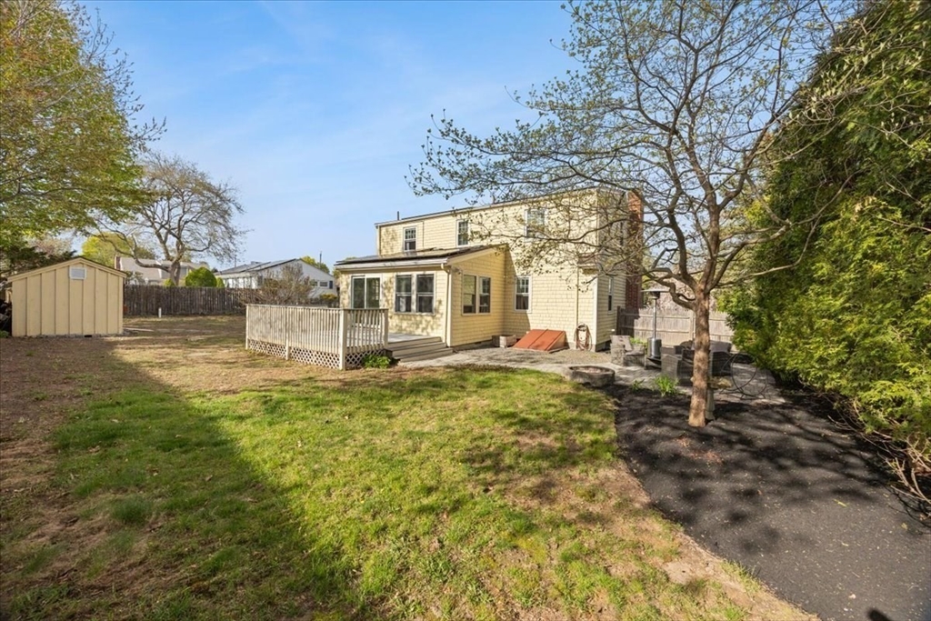 19 Cypress Rd
