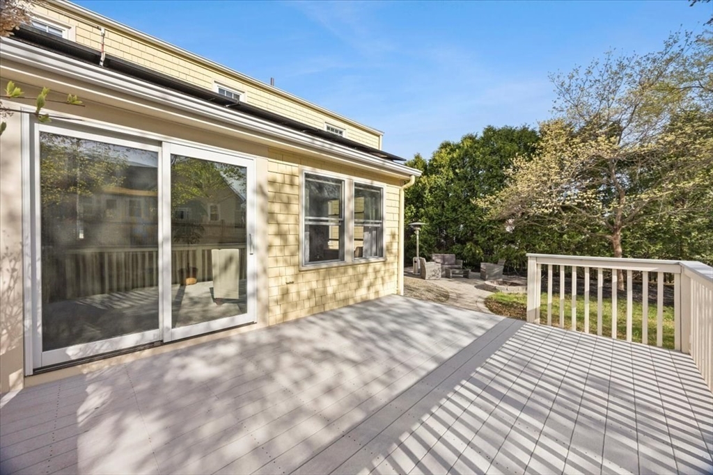 19 Cypress Rd