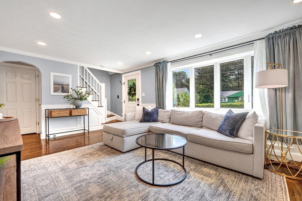 26 Brooksbie Rd