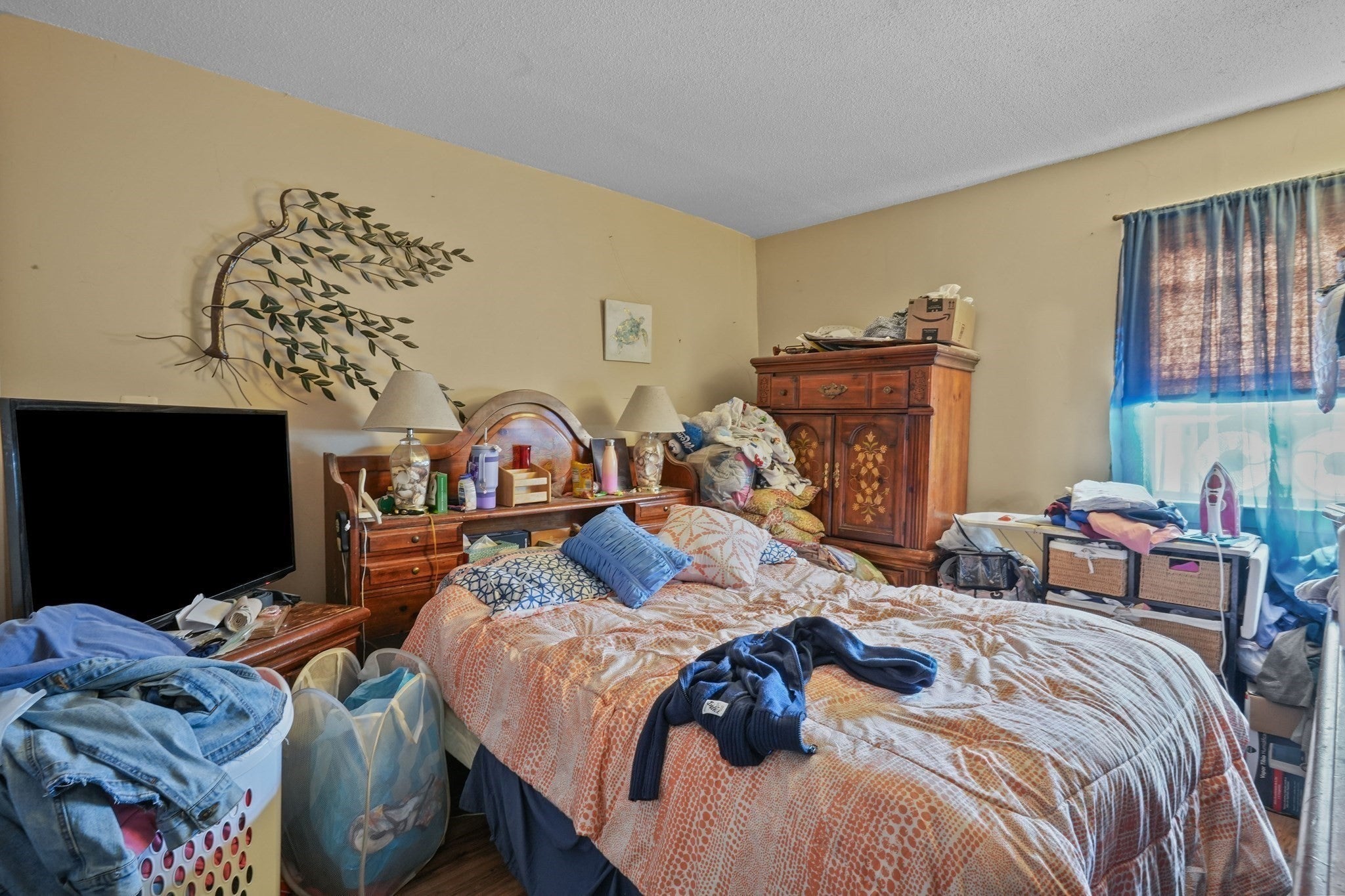 1792 Pleasant St, Fall River, MA Photo #6