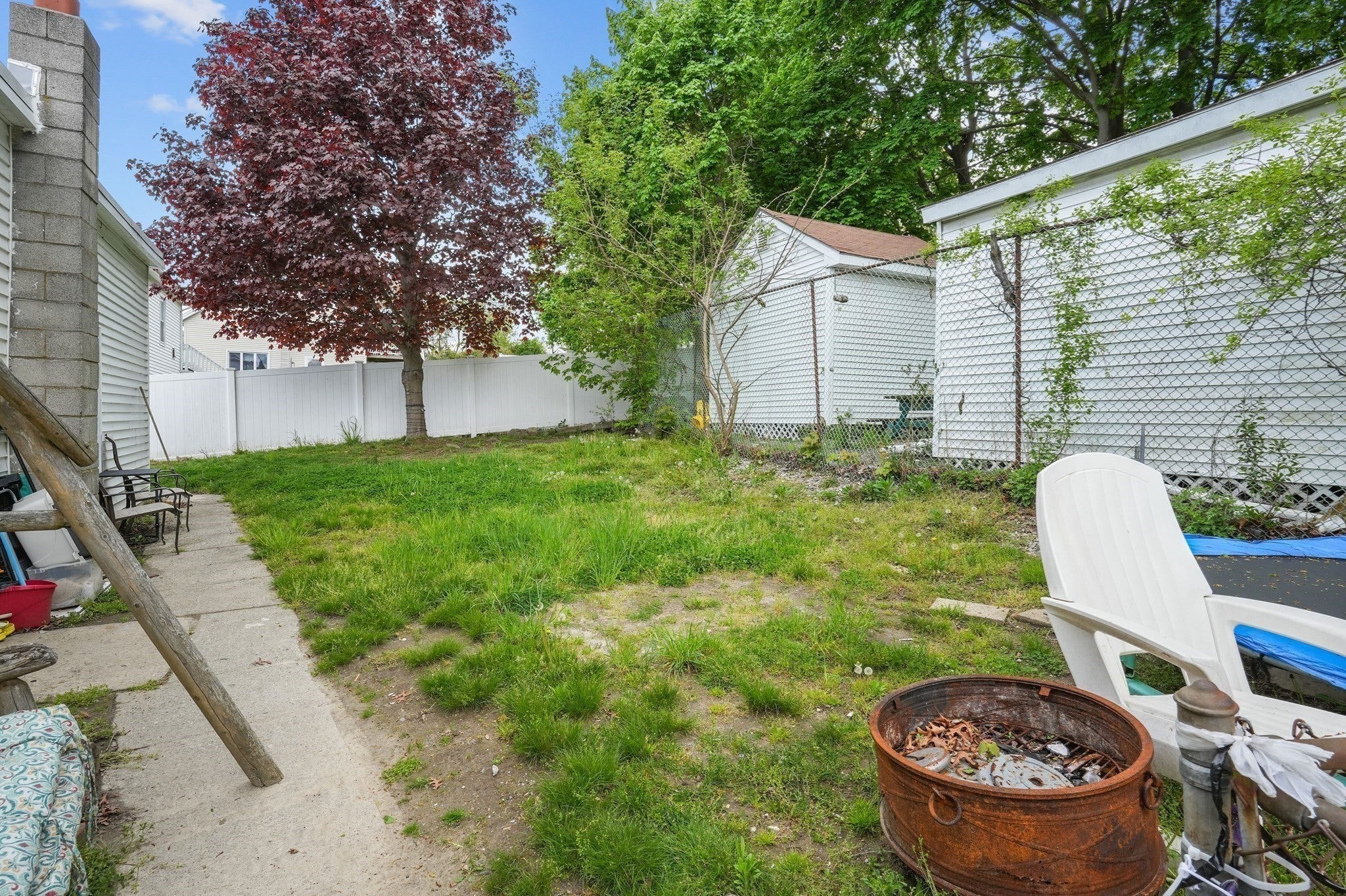 1792 Pleasant St, Fall River, MA Photo #30
