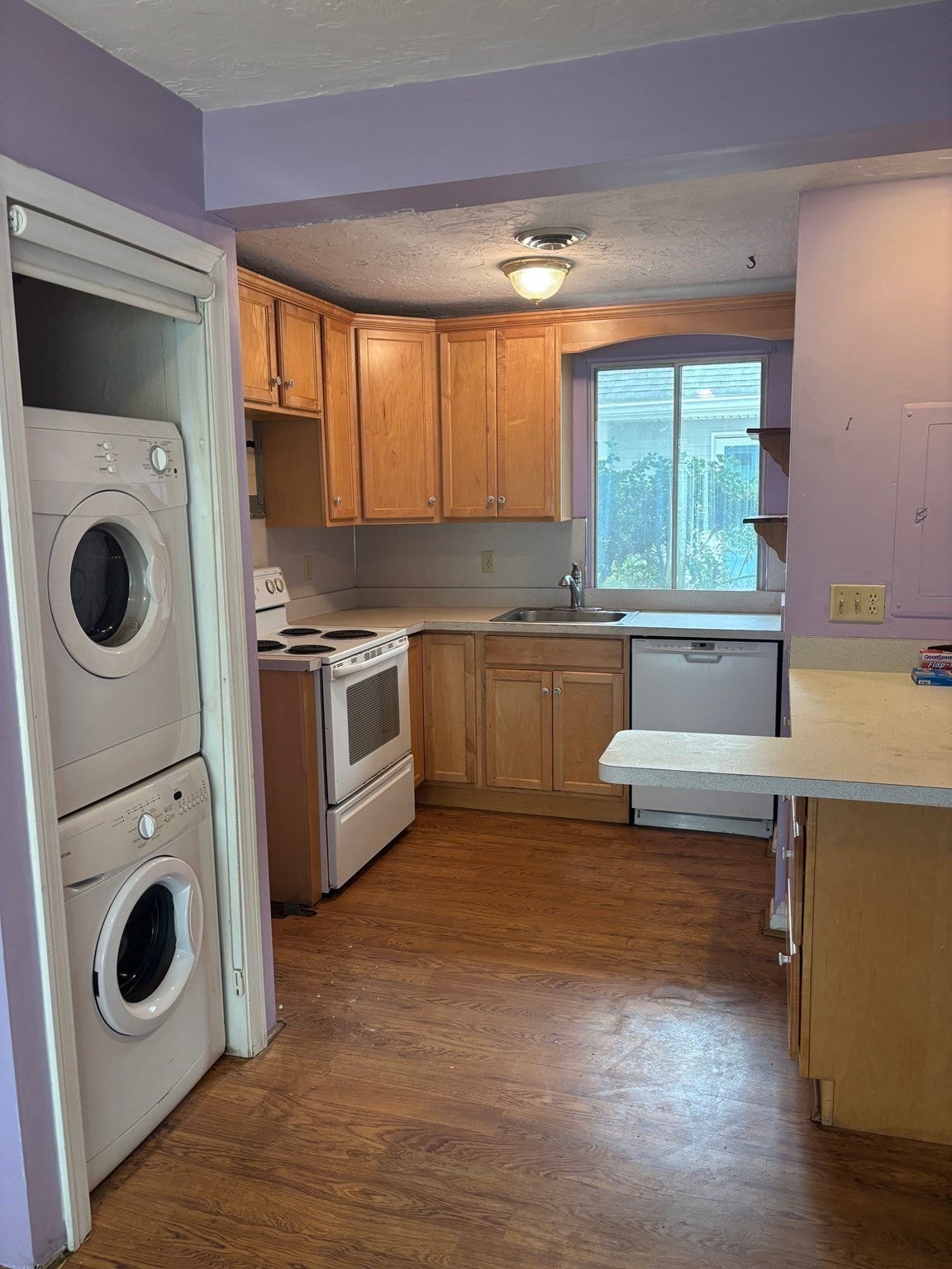 193 Lake Street 4