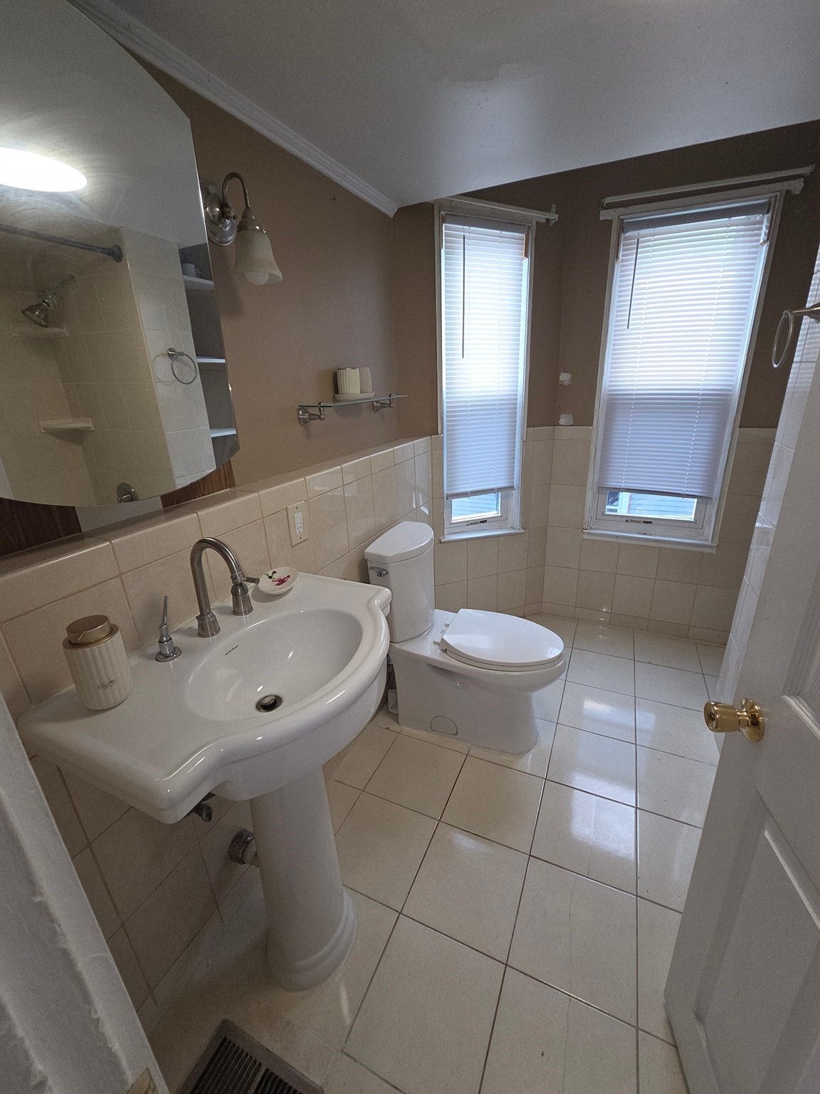 120 Woodrow Ave, Boston, MA Photo #14
