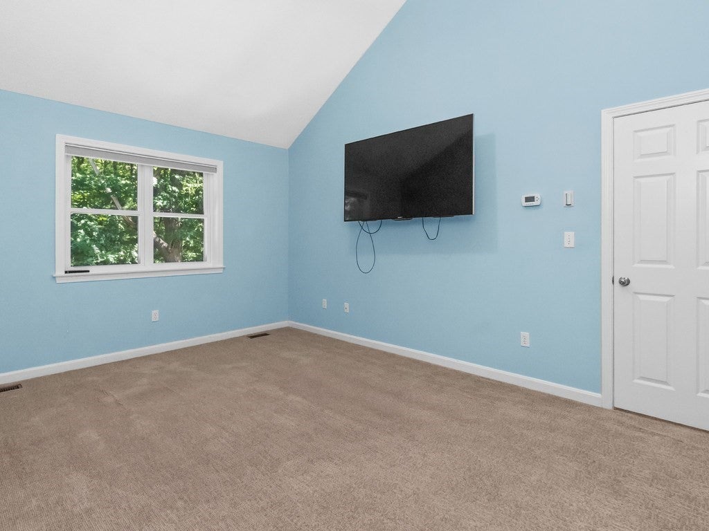 33 Bishops Forest Drive #33, Waltham, MA, 33 Bishops Forest Drive #33, Waltham, MA Photo #21