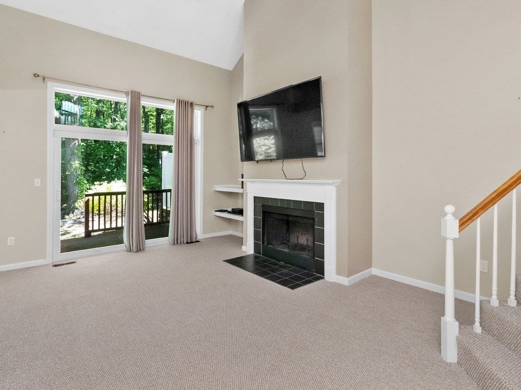 33 Bishops Forest Drive #33, Waltham, MA, 33 Bishops Forest Drive #33, Waltham, MA Photo #13