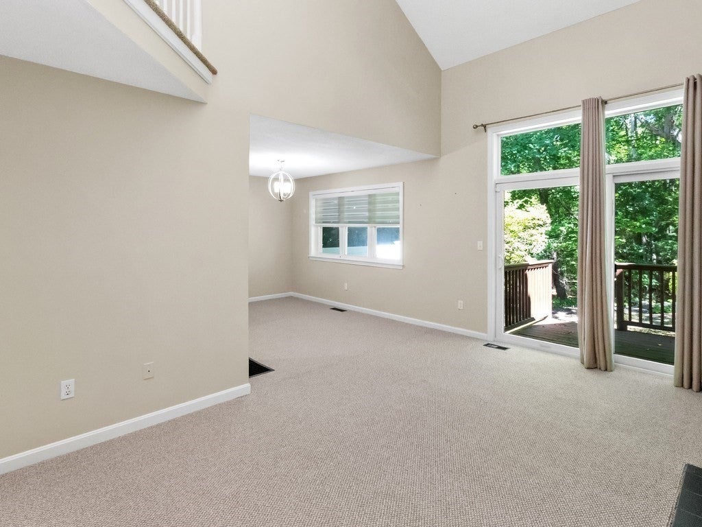 33 Bishops Forest Drive #33, Waltham, MA, 33 Bishops Forest Drive #33, Waltham, MA Photo #14