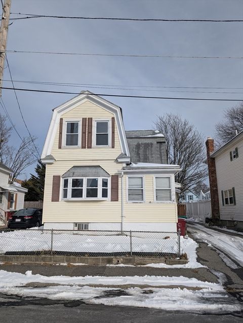 15 Dana St Lowell MA 01852