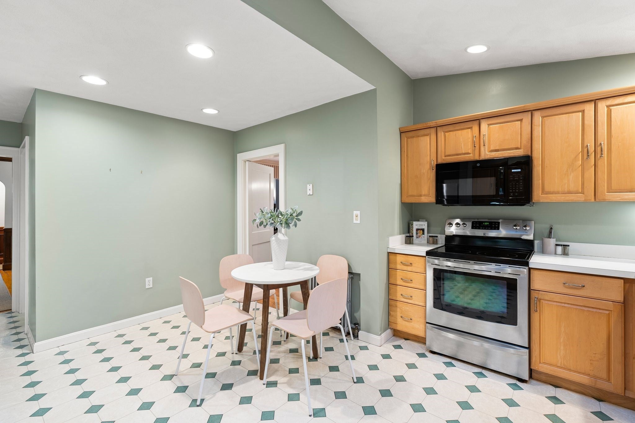 57 Grandview Rd, Arlington, MA, 57 Grandview Rd, Arlington, MA Photo #20