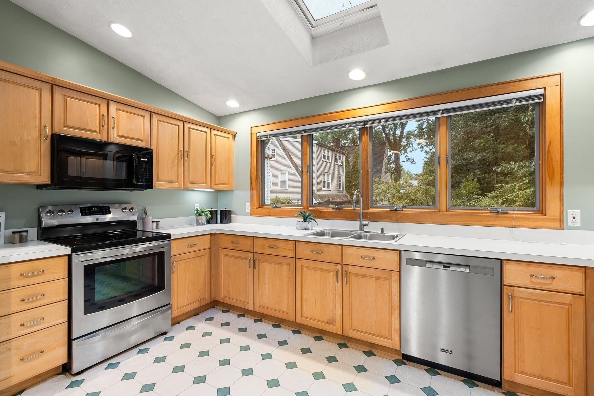 57 Grandview Rd, Arlington, MA, 57 Grandview Rd, Arlington, MA Photo #14
