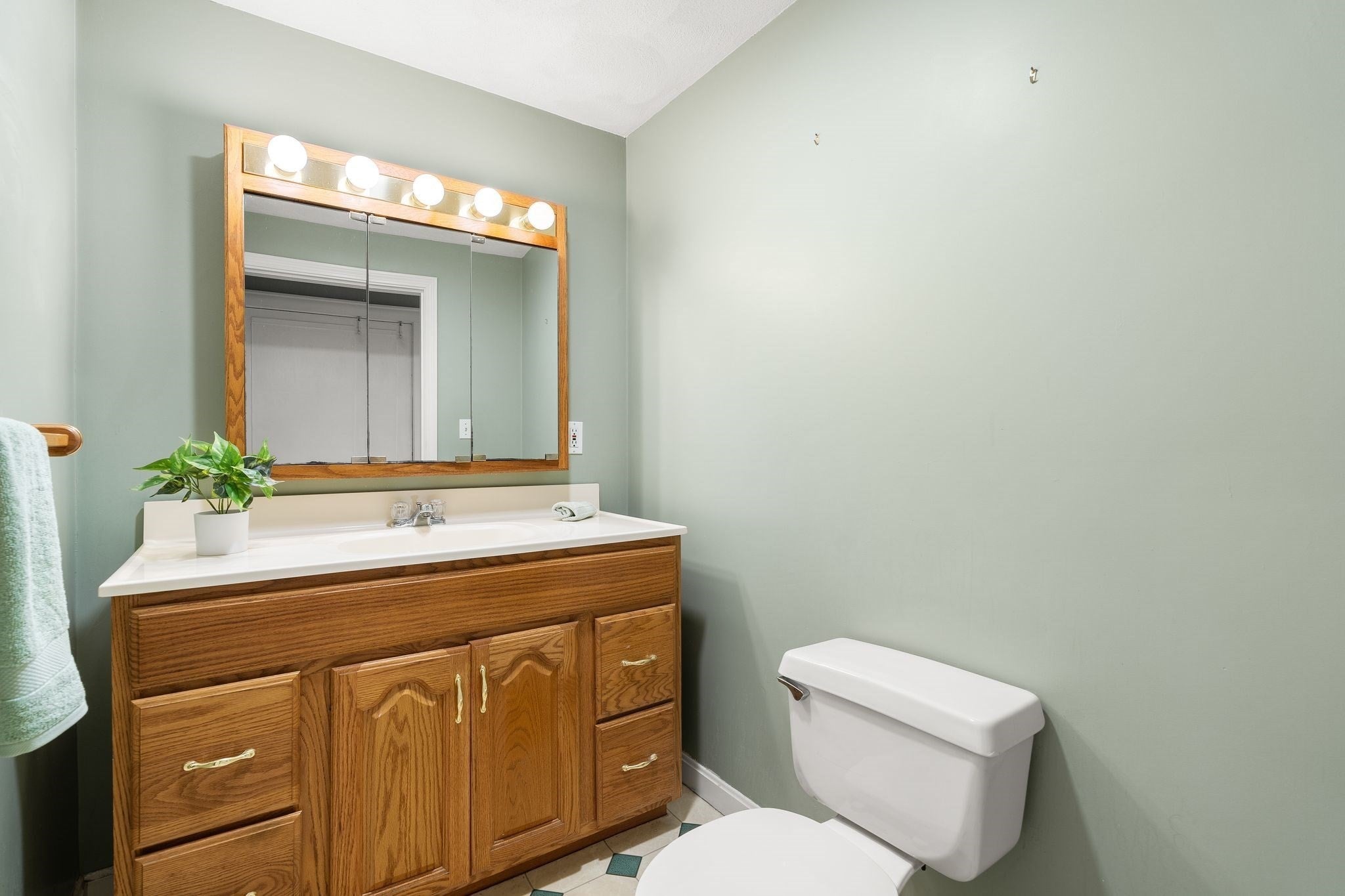 57 Grandview Rd, Arlington, MA, 57 Grandview Rd, Arlington, MA Photo #24
