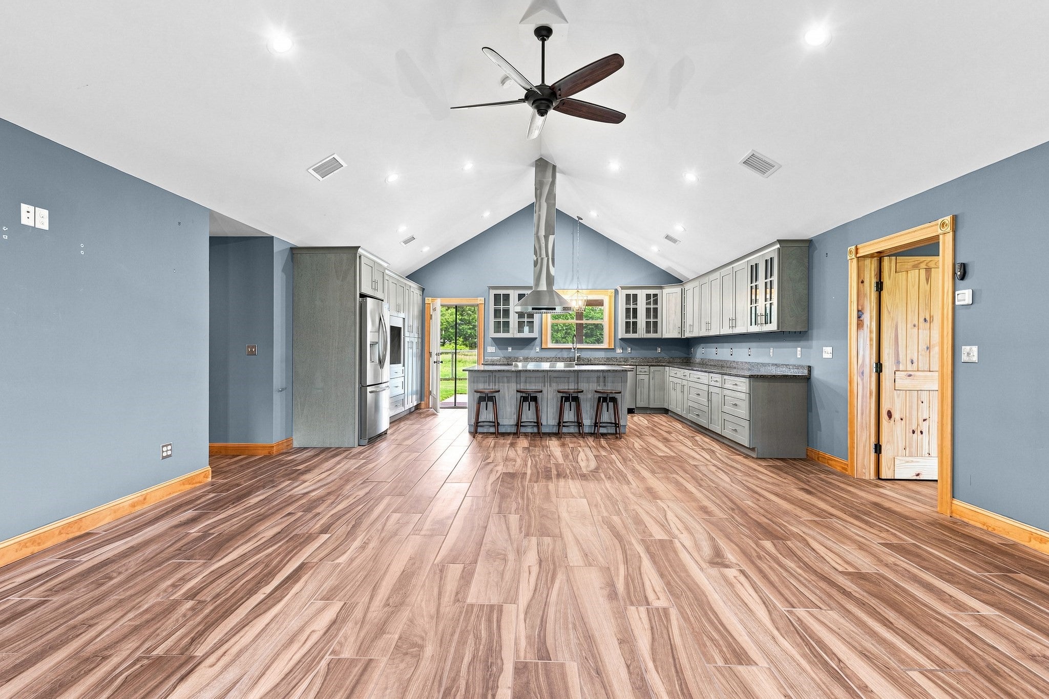 21 Cushing Ln, Acushnet, MA, 21 Cushing Ln, Acushnet, MA Photo #2